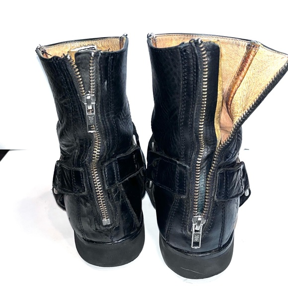 Frye Phillip Harness Short Boot 8M - Picture 4 of 8